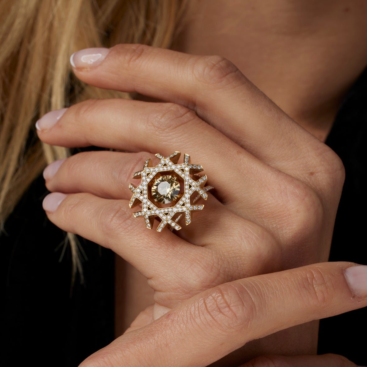 BAGUE COCKTAIL FACETTE